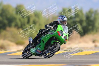 media/Nov-06-2022-SoCal Trackdays (Sun) [[208d2ccc26]]/Turn 7 Set 1 (1050am)/